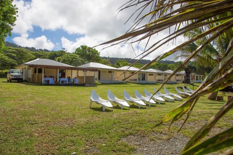 Blue Bay Resort & Restaurant Port Vila Exterior photo